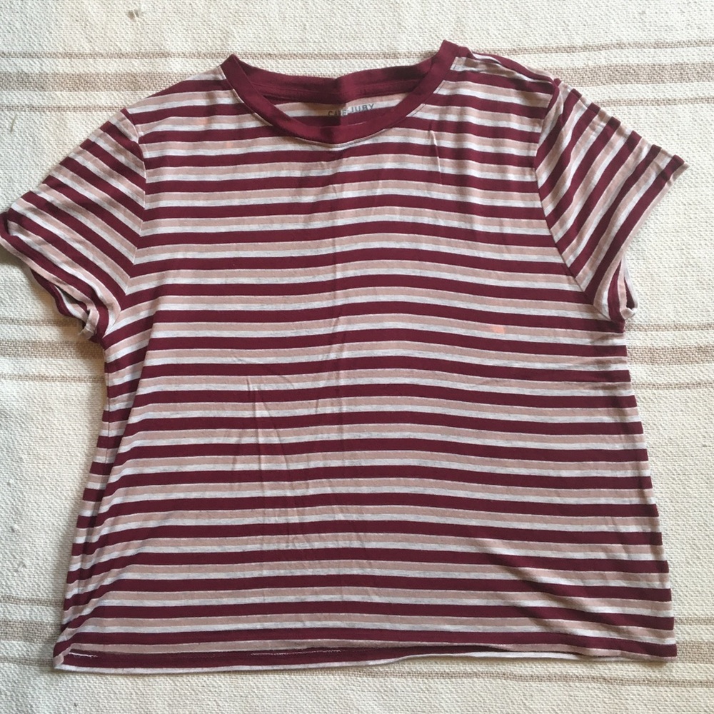Comfy striped tee size XL